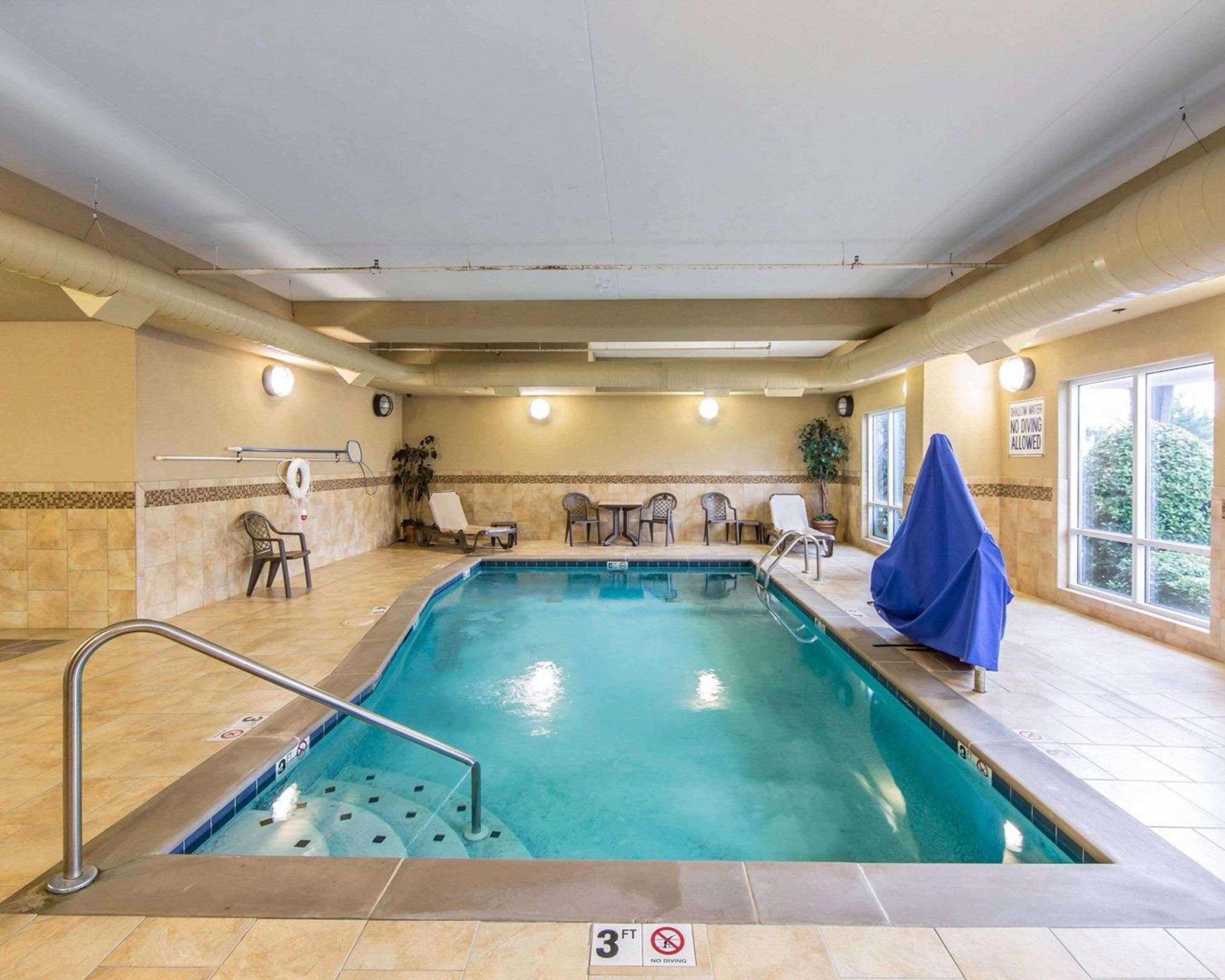Comfort Suites North Ноксвилл Экстерьер фото